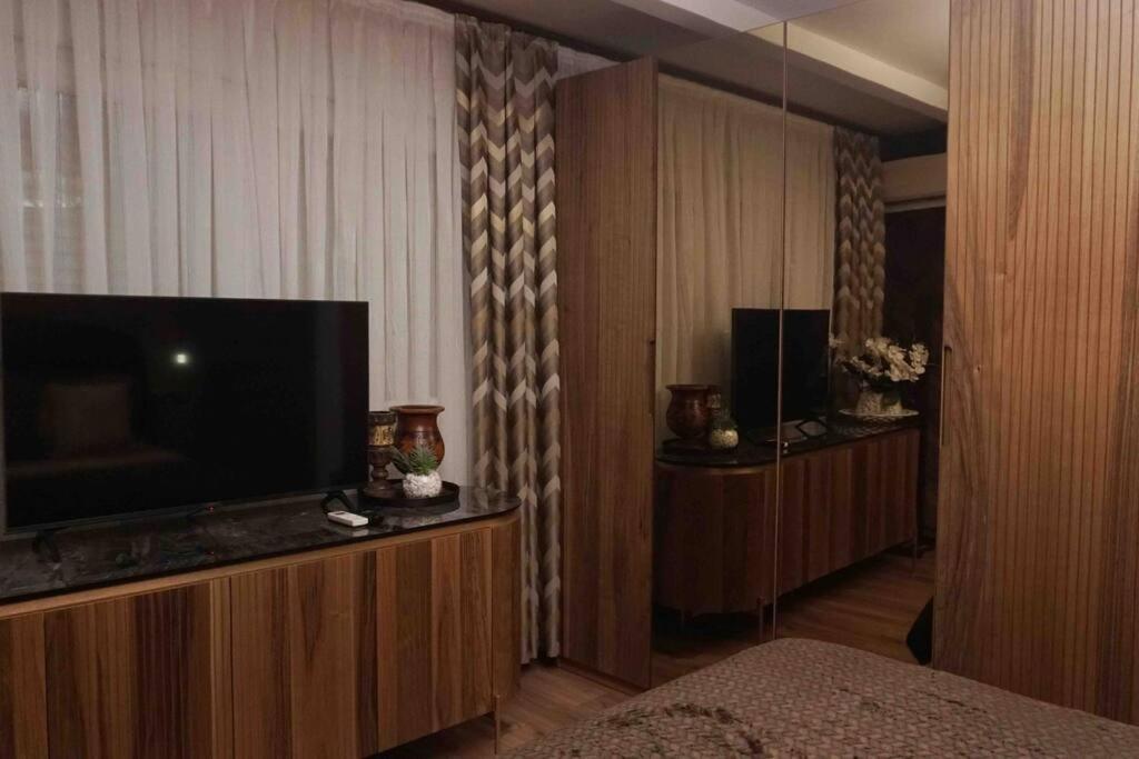 New Luxury 3-Bedroom Apartment Segovia Bagian luar foto